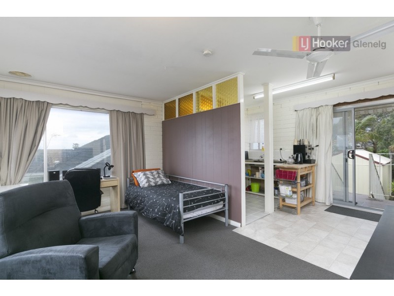 12 Penong Street, Seaview Downs SA 5049