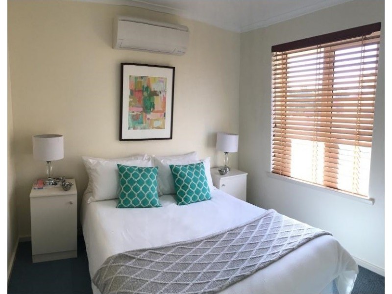 2/53 North Esplanade, Glenelg North SA 5045