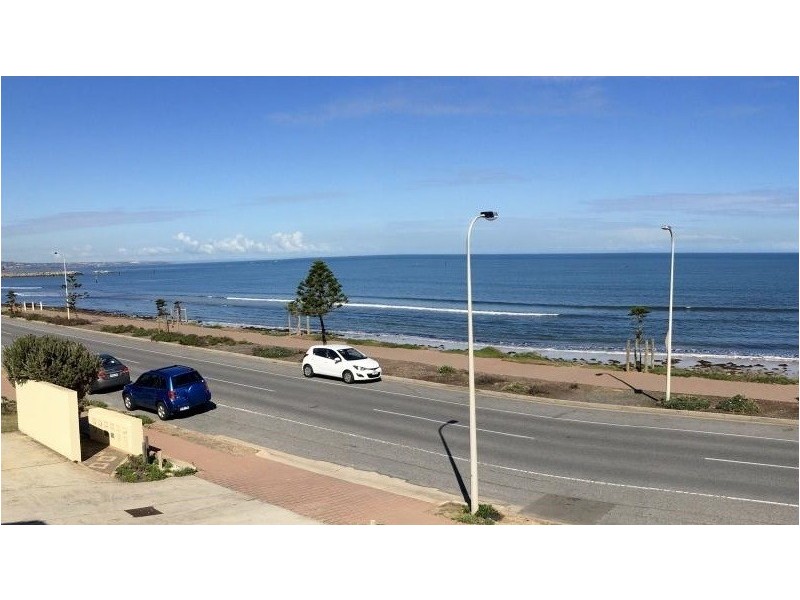 2/53 North Esplanade, Glenelg North SA 5045
