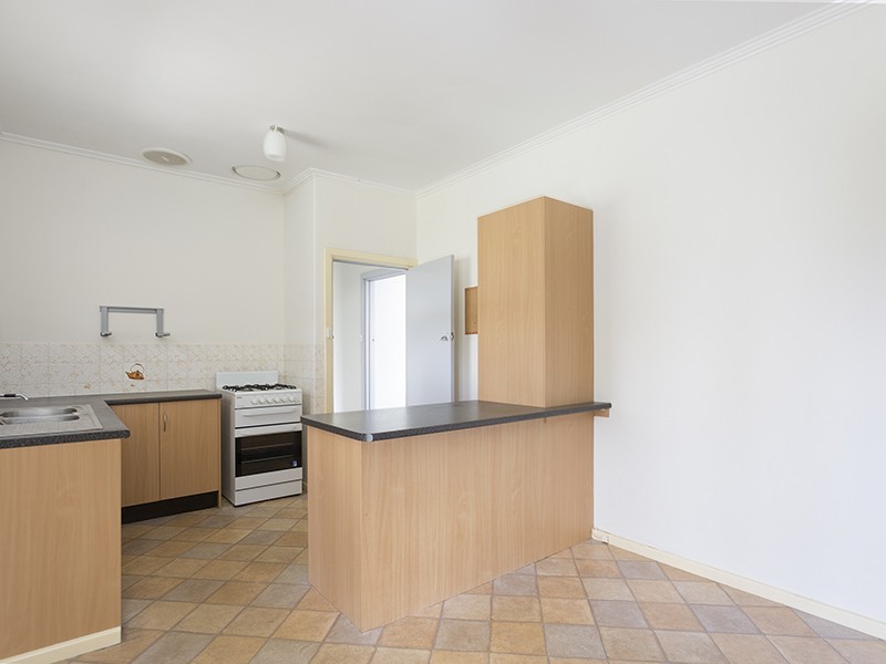 17 Tarnham Road, Seacombe Heights SA 5047