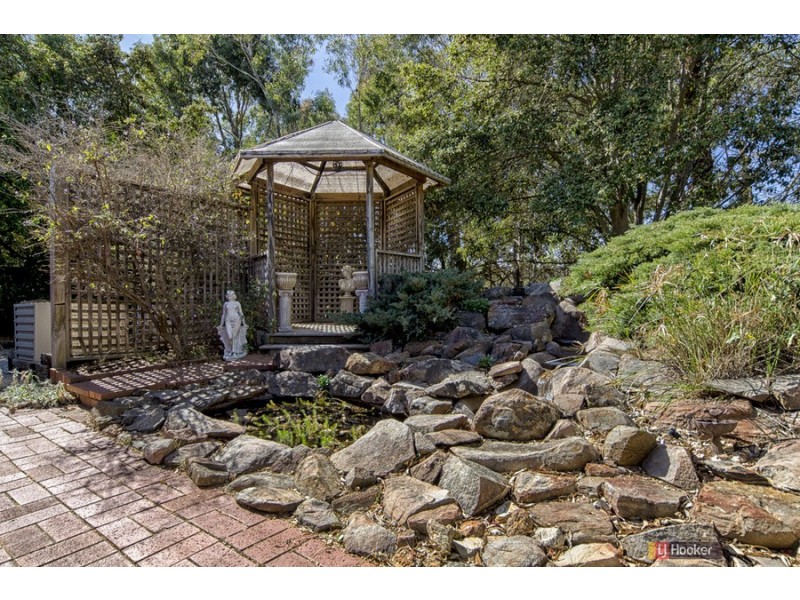 17 Waverley Drive, Willunga SA 5172