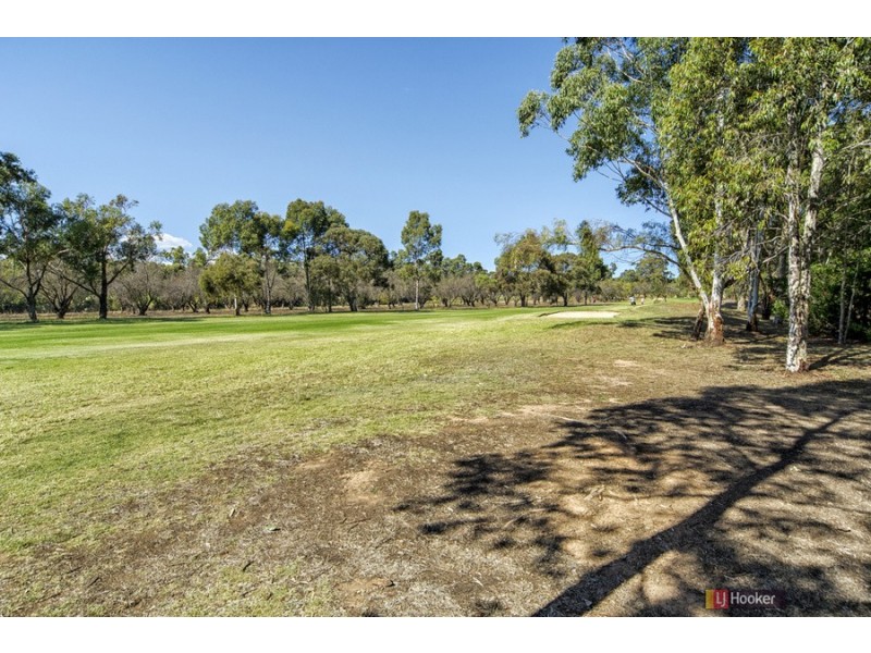 17 Waverley Drive, Willunga SA 5172