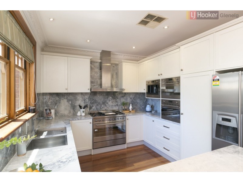 26 Oval Avenue, Woodville South SA 5011