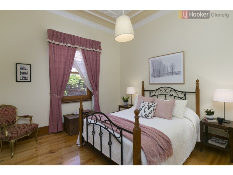 26 Oval Avenue, Woodville South SA 5011