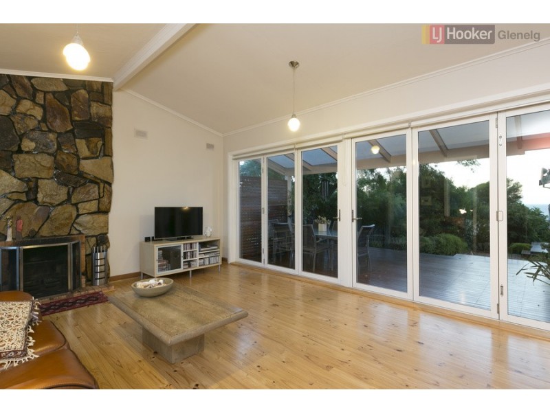 10 Carlton Terrace, Marino SA 5049