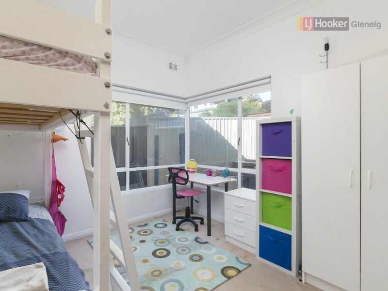 21 Thomas Street, Seacliff Park SA 5049