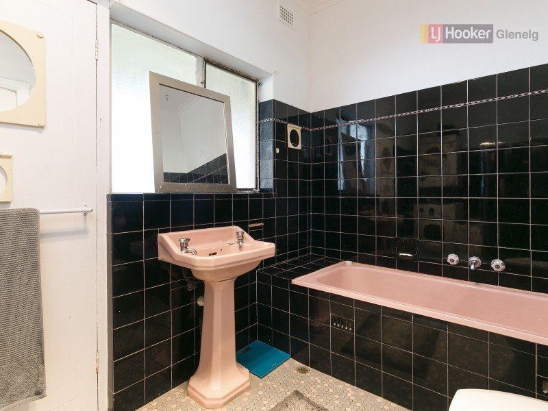 21 Thomas Street, Seacliff Park SA 5049