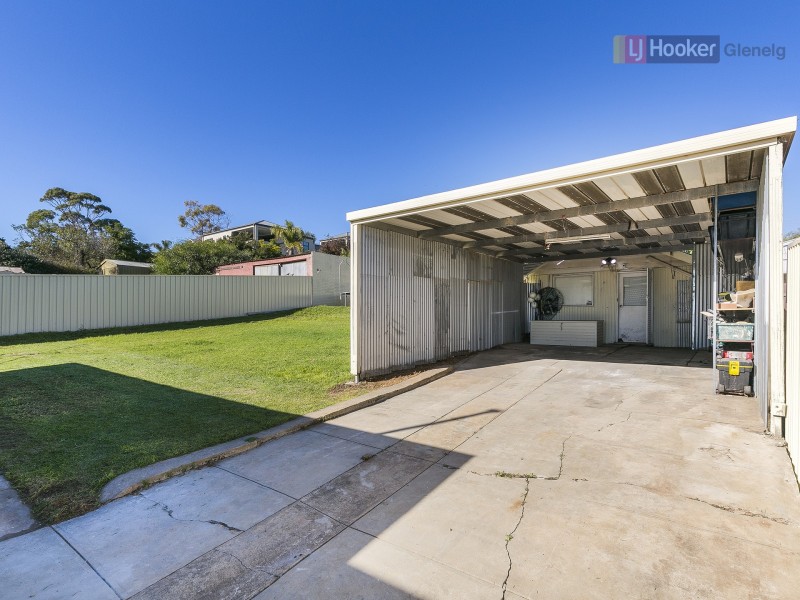 21 Thomas Street, Seacliff Park SA 5049