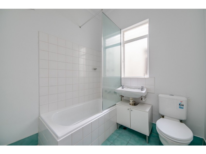 8/2 Crosby Street, South Brighton SA 5048