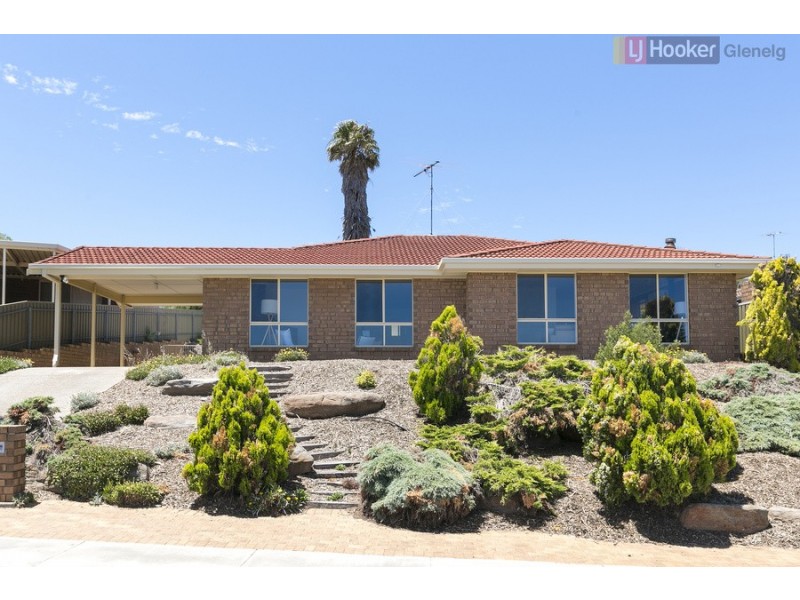 174 Perry Barr Road, Hallett Cove SA 5158