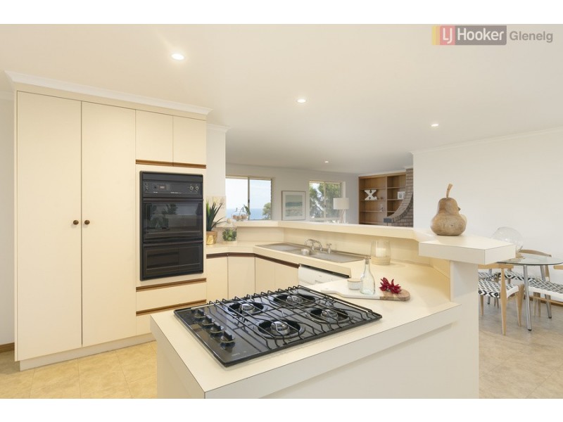174 Perry Barr Road, Hallett Cove SA 5158