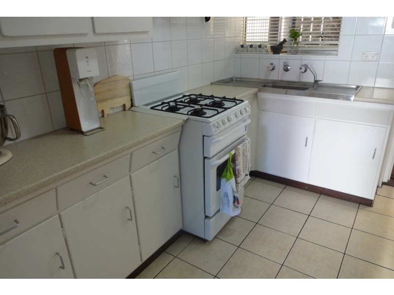 1/280 Henley Beach Road, Underdale SA 5032