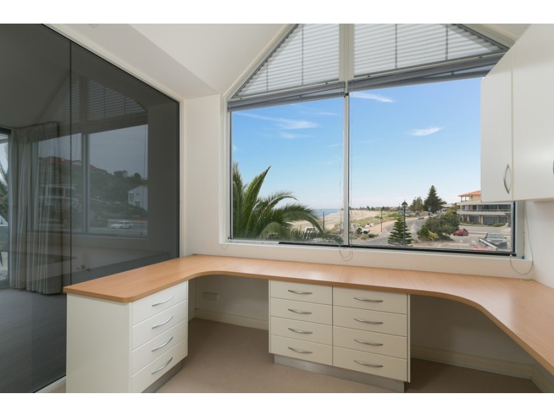 240 Esplanade, Seacliff SA 5049