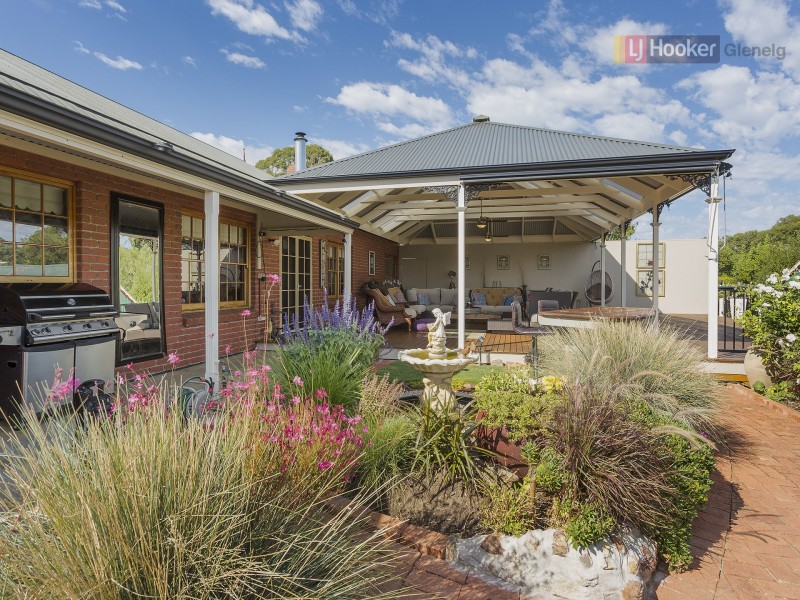 3 Heron Place, Flagstaff Hill SA 5159