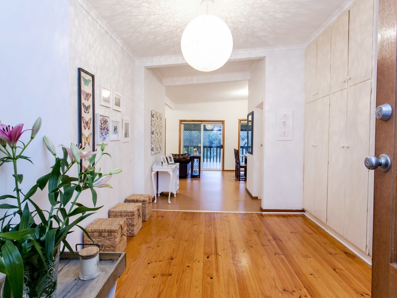 16 Madeira Drive, Morphett Vale SA 5162