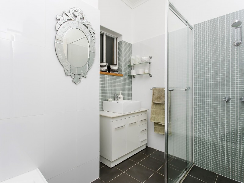 16 Madeira Drive, Morphett Vale SA 5162