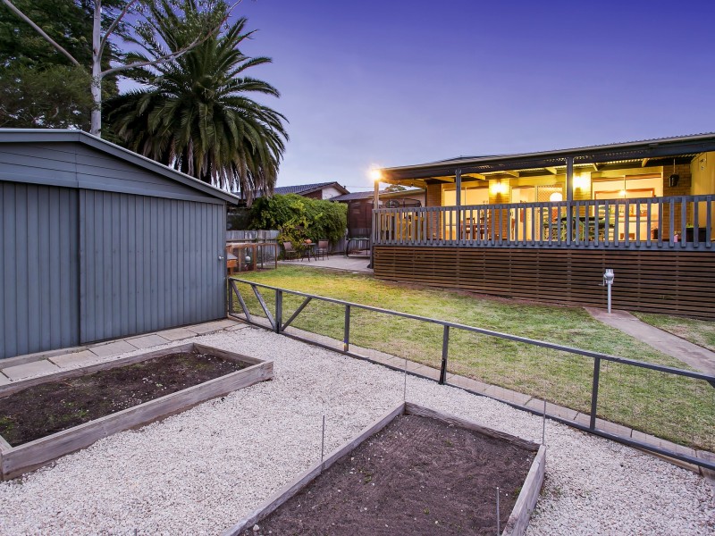 16 Madeira Drive, Morphett Vale SA 5162