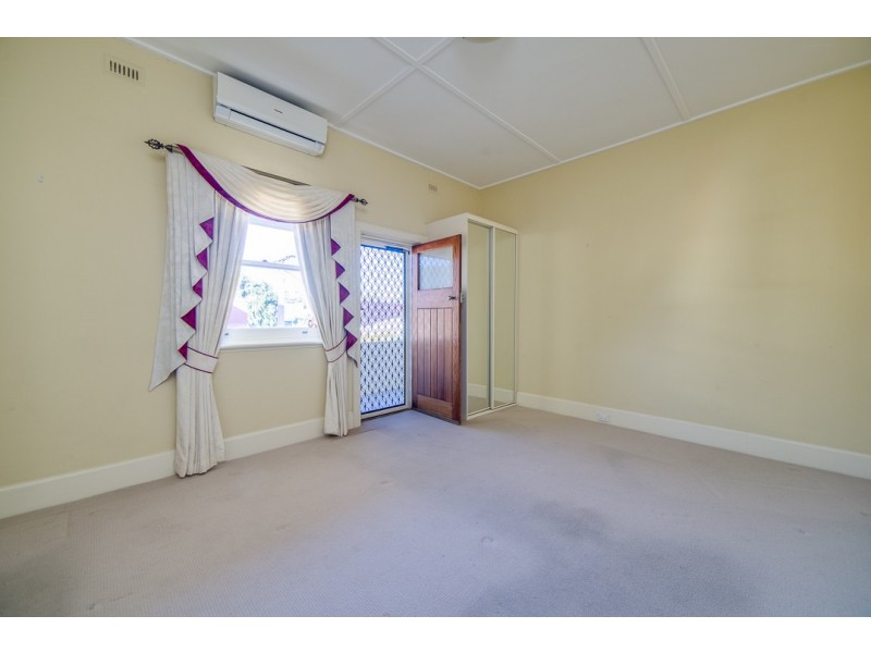 7/18A South Esplanade, Glenelg SA 5045
