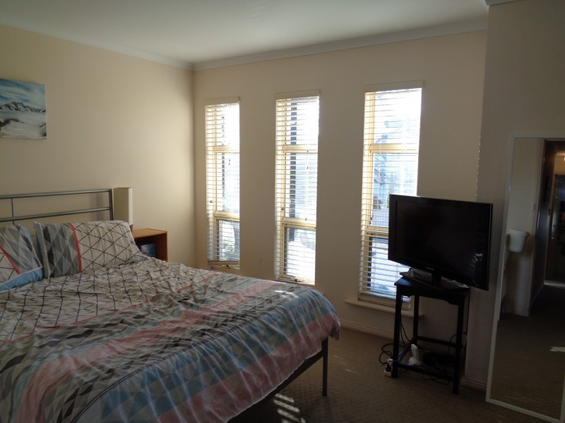 2C Leak Avenue, Glenelg North SA 5045