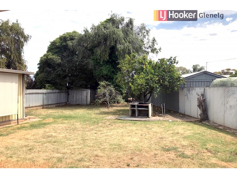 12 Trimmer Parade, Woodville West SA 5011