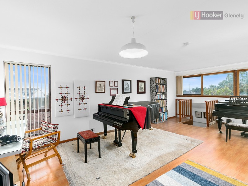 24 Hill Street, Seacliff Park SA 5049