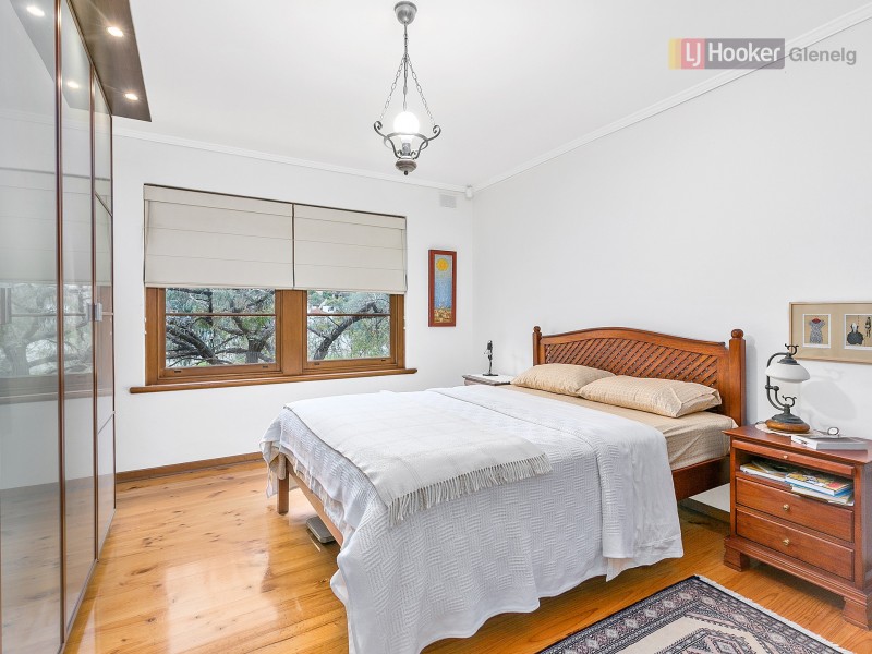 24 Hill Street, Seacliff Park SA 5049