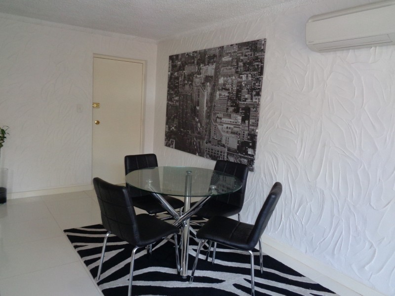 17/3 Broadway, Glenelg SA 5045