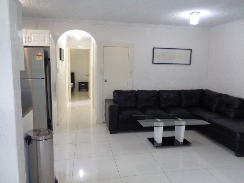 17/3 Broadway, Glenelg SA 5045