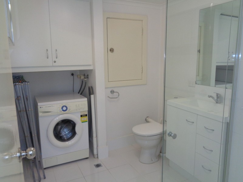 17/3 Broadway, Glenelg SA 5045