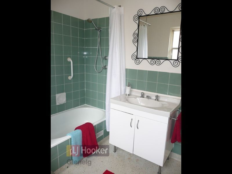 8/12 Crozier Terrace, Oaklands Park SA 5046