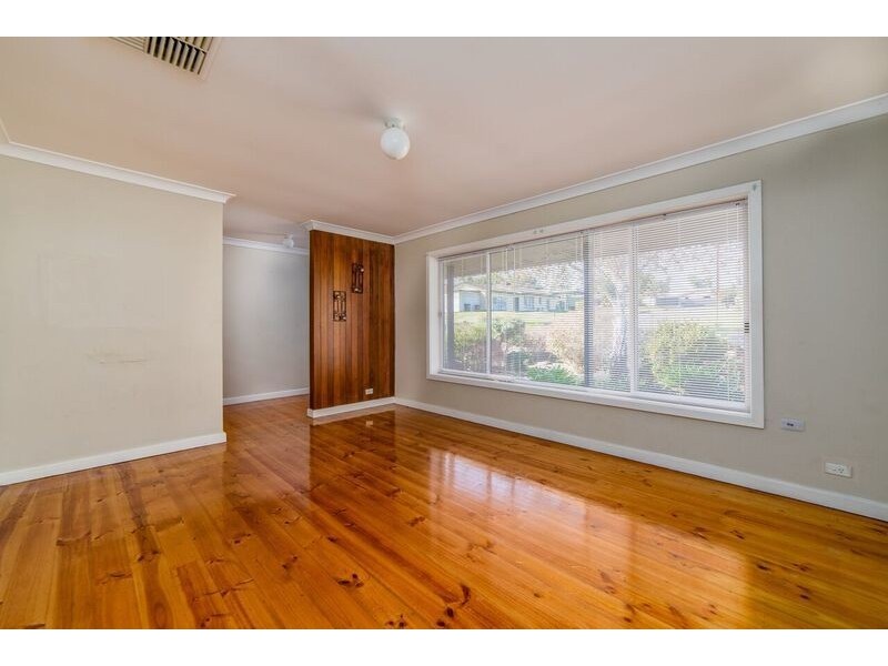 33 Ashton Rise, Huntfield Heights SA 5163