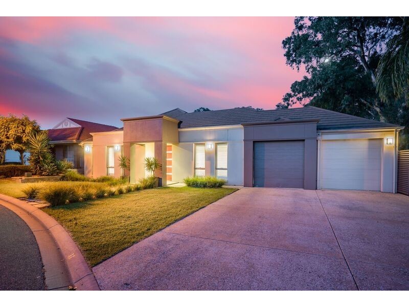 11 Miller Avenue, Ridgehaven SA 5097