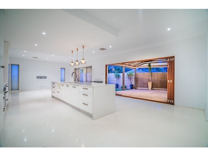 11 Miller Avenue, Ridgehaven SA 5097