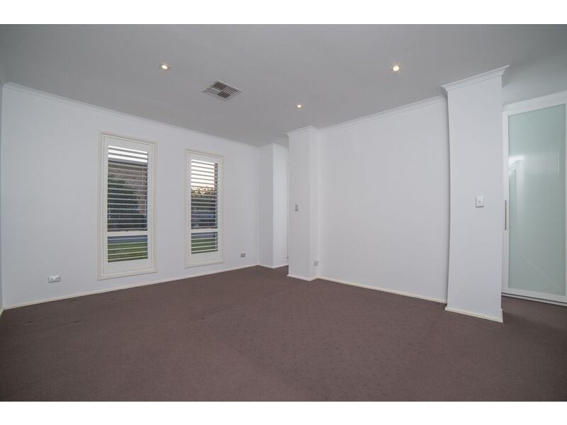 11 Miller Avenue, Ridgehaven SA 5097