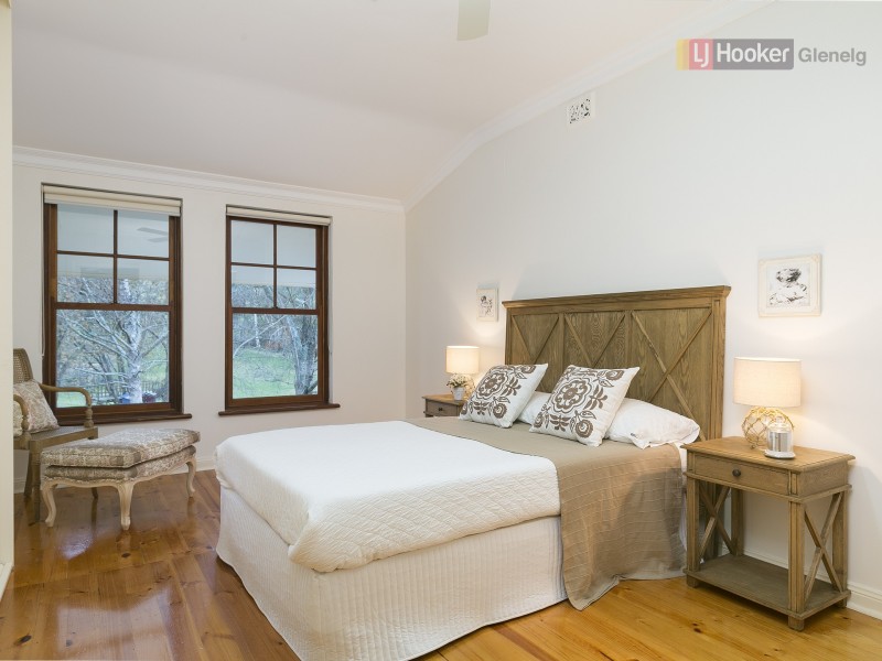 11 Osborne Road, Marble Hill SA 5137