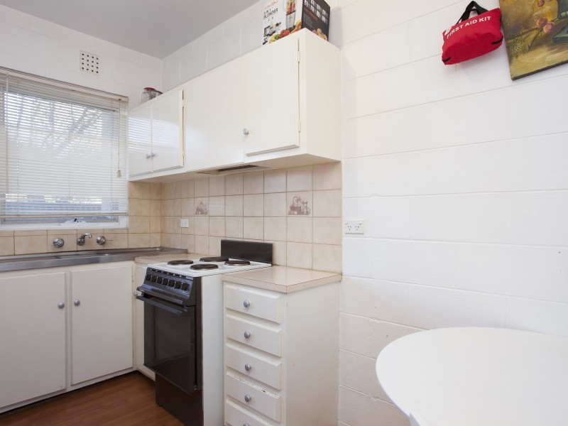 1/2 Winston Avenue, Clarence Gardens SA 5039