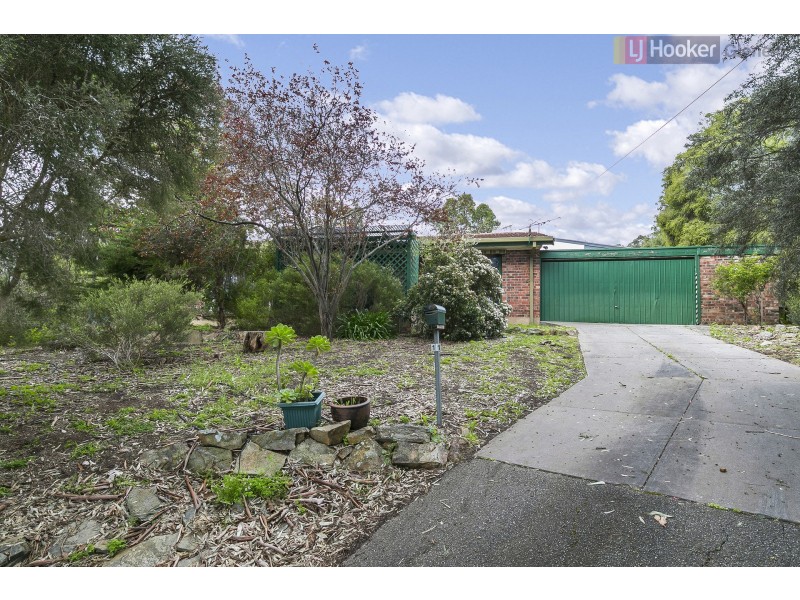 11 Rowlands Hill Road, Coromandel Valley SA 5051