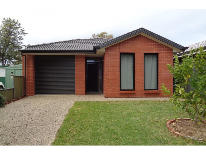 3 Doradilla Avenue, Seacombe Gardens SA 5047