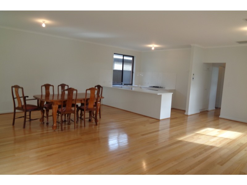 3 Doradilla Avenue, Seacombe Gardens SA 5047