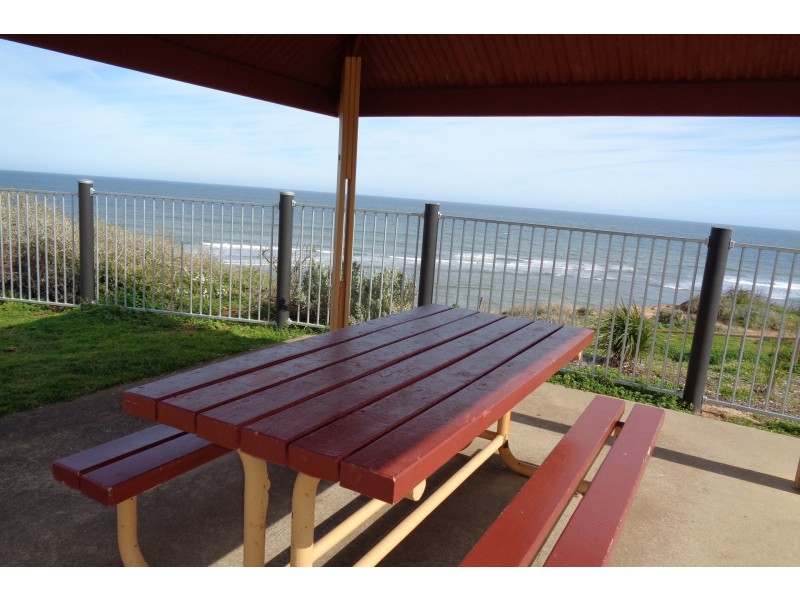 195 Esplanade, Port Noarlunga South SA 5167