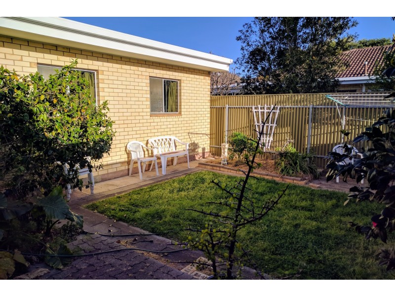 1/3 Gladstone Road, North Brighton SA 5048