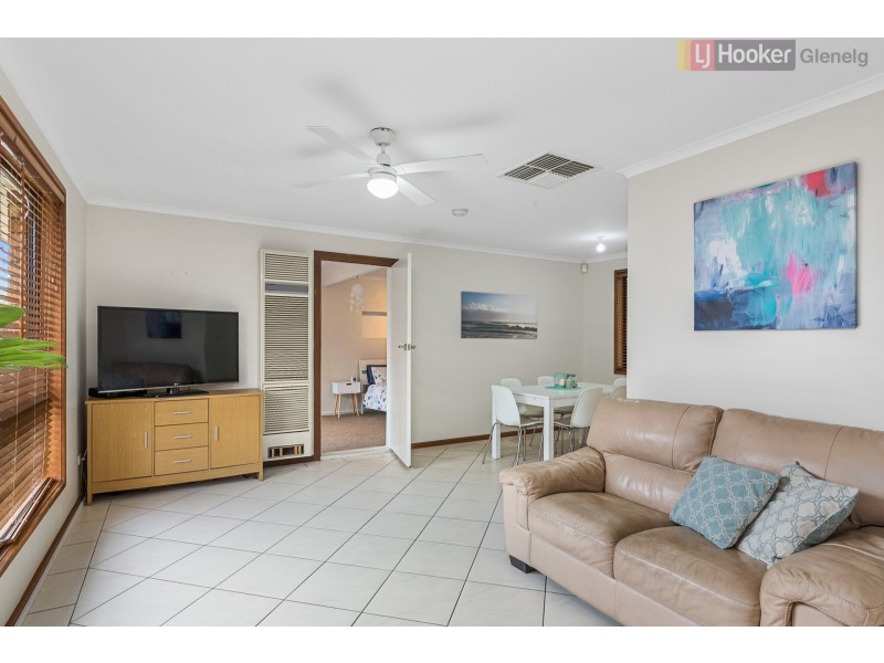 16 Victoria Avenue, Woodcroft SA 5162