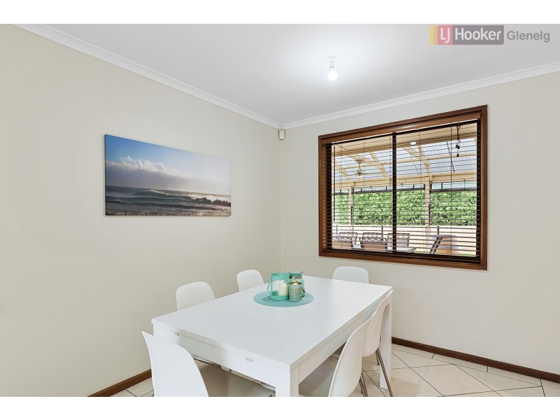 16 Victoria Avenue, Woodcroft SA 5162