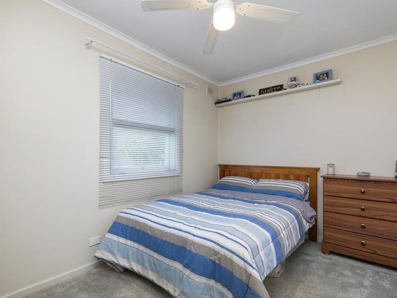 19 Kevin Street, Christie Downs SA 5164