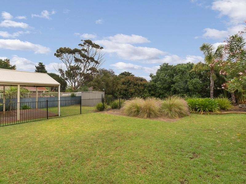 19 Kevin Street, Christie Downs SA 5164