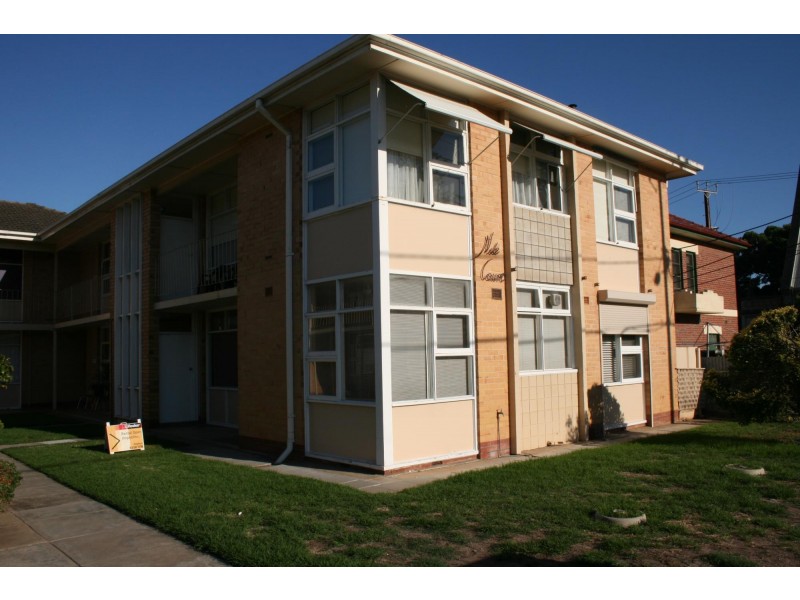 1/21 Nile Street, Glenelg SA 5045