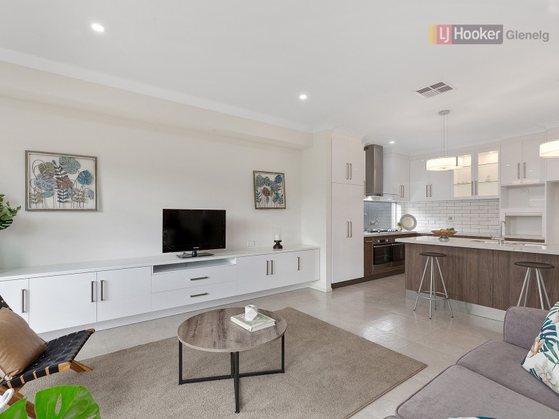 1 Woodfield Avenue, Warradale SA 5046