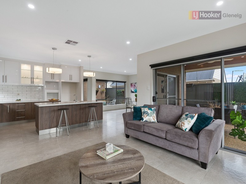 1 Woodfield Avenue, Warradale SA 5046