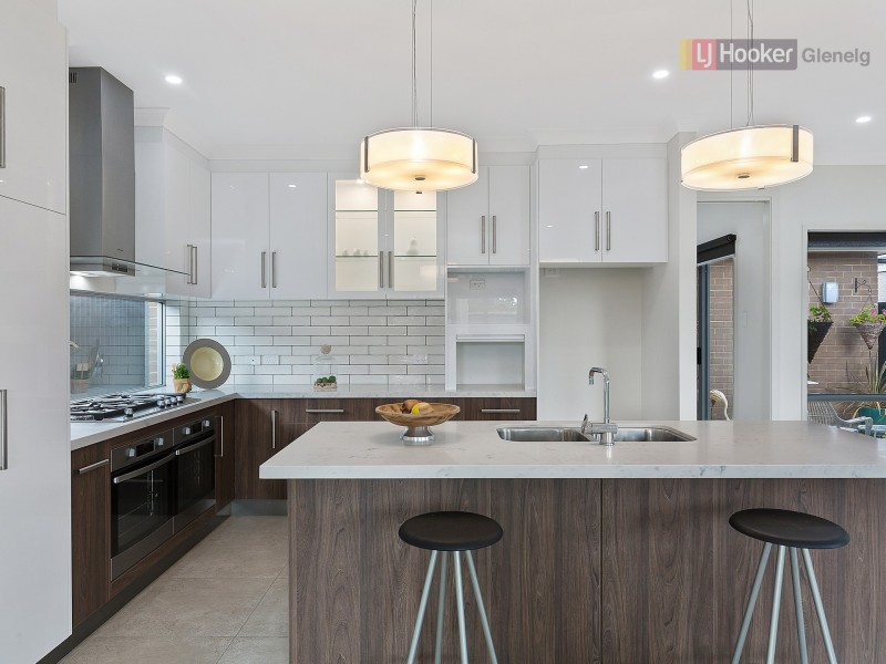 1 Woodfield Avenue, Warradale SA 5046