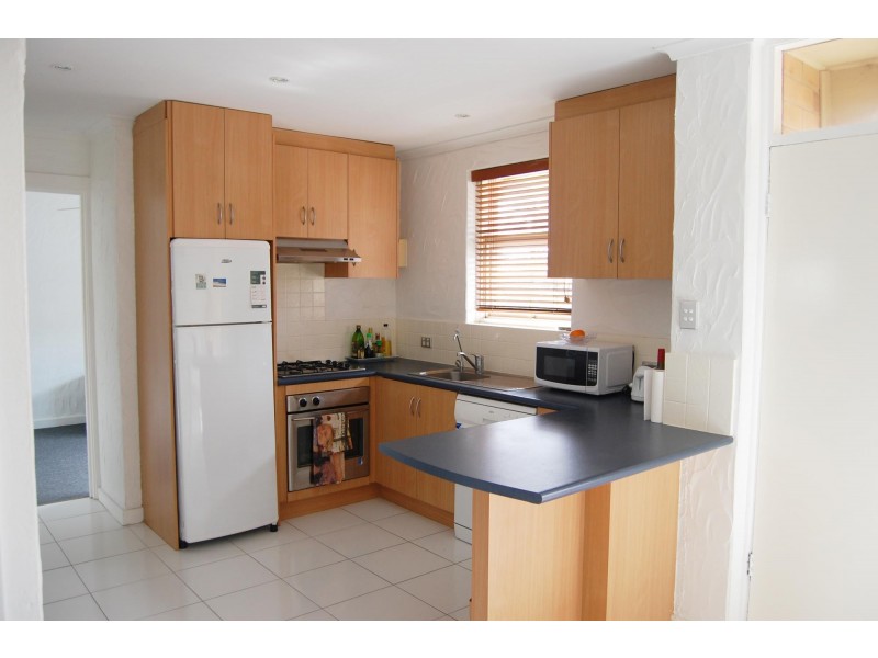 9/3 Broadway, Glenelg South SA 5045